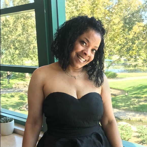 Meet your Posh Ambassador, Lola ๐ผ - Picture 1 of 1